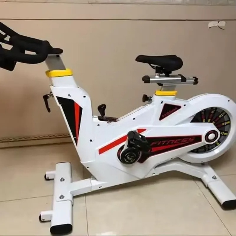 Cyclette Commerciale per Spinn - Home Gym Equipments recensione e prezzo
